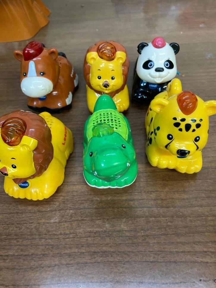 Vteck zoef zoef diertjes  en boomhut, Kinderen en Baby's, Speelgoed | Vtech, Gebruikt, Ophalen