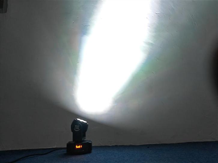 Nouveau WASH RGBAWUV 6 EN 1 de première classe 7 x 24 W, Musique & Instruments, Lumières & Lasers, Neuf, Lumières, Commande sonore