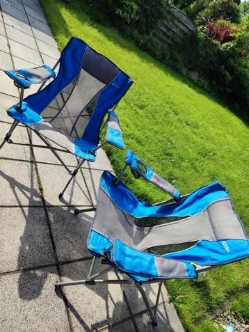 Twee blauwe Gelert kampeer stoelen in zeer goede staat