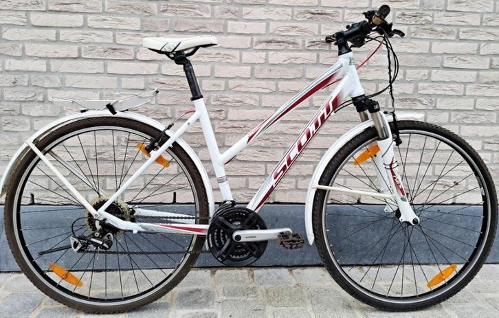VTC Scott sportster 50 28pouces prix300€048981/3734, Fietsen en Brommers, Fietsen | Dames | Moederfietsen, Zo goed als nieuw, Overige merken