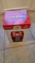 Broyeur à glaçons. Ice shaver., Ophalen, Zo goed als nieuw
