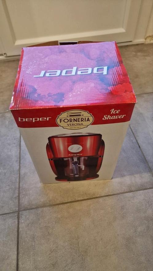 Broyeur à glaçons. Ice shaver., Elektronische apparatuur, Koffiemachine-accessoires, Zo goed als nieuw, Ophalen