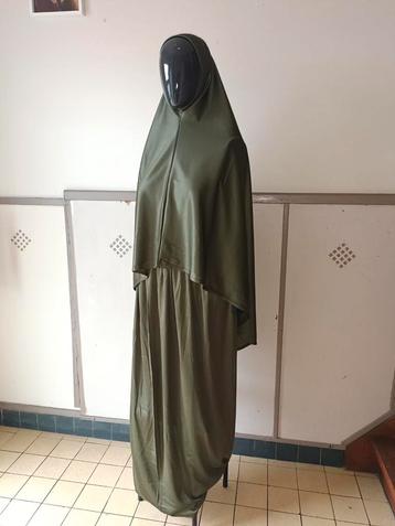 Ensemble de prière, jupe + hijab, taille unique disponible aux enchères