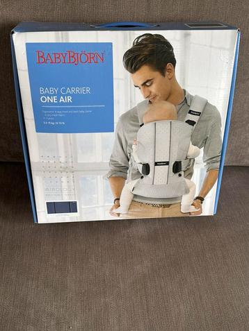 Babybjorn One Air gloednieuw beschikbaar voor biedingen