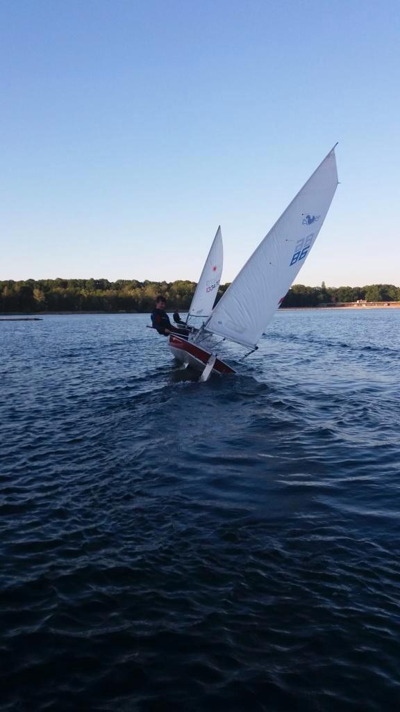 Splash zeilboot, Watersport en Boten, Open zeilboten, Gebruikt, Laser, 3 tot 6 meter, Polyester, Geen motor, Ophalen