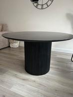 Eettafel rond met details, Huis en Inrichting, Ophalen, Zo goed als nieuw