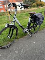Vélo électrique gazelle, Fietsen en Brommers, Ophalen, Gebruikt, 47 tot 51 cm, 50 km per accu of meer