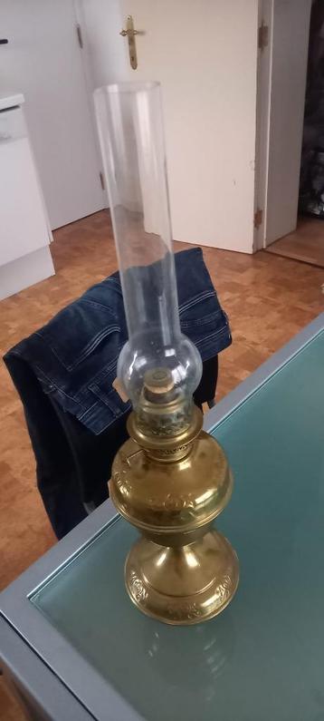 koperen olielamp beschikbaar voor biedingen