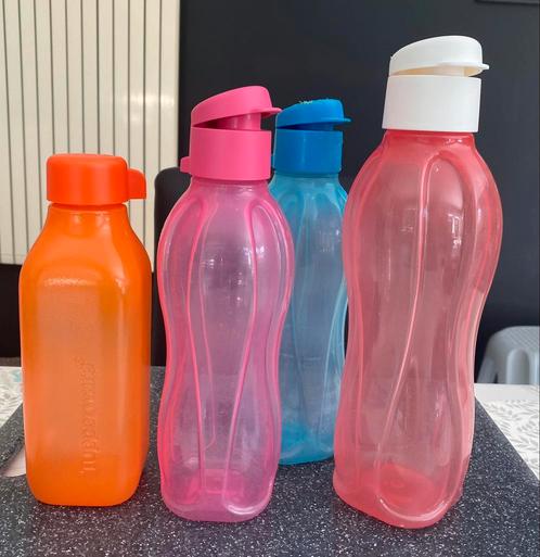 Set van 4 Tupperware waterflessen, Huis en Inrichting, Keuken | Tupperware, Gebruikt, Oranje, Ophalen of Verzenden