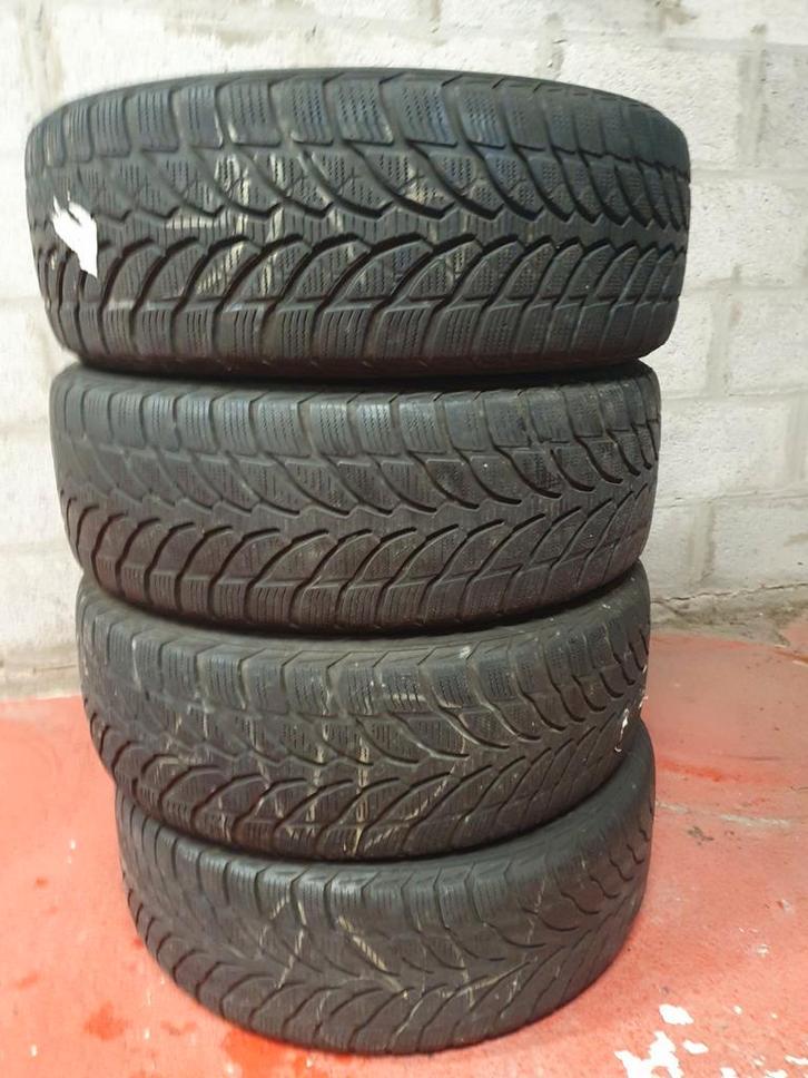 4 Bridgestone Blizzak 205/60/16 winterbanden, Auto-onderdelen, Overige Auto-onderdelen, Gebruikt, Ophalen