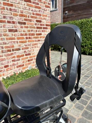 Yepp junior fietstoel + EasyFit adapter beschikbaar voor biedingen