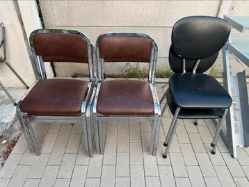 Keukenstoelen beschikbaar voor biedingen