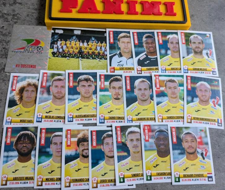 Panini FOOTBALL 2018/19 STICKERS 21X KV OOSTENDE VOETBAL, Hobby en Vrije tijd, Stickers en Plaatjes, Nieuw, Ophalen of Verzenden