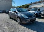 HYUNDAI i20 1.4 CRDI AirCO EURO 5, Auto's, Voorwielaandrijving, Euro 5, Stof, 4 cilinders