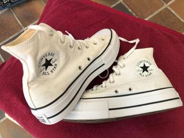 Witte sneakers van Converse p38