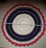 HANDWERK : 120 cm gehaakt rond kleed.  NIEUW., Ophalen, Nieuw