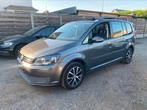 Volkswagen Touran 1.6TDI PANO DAK!!!, Auto's, Volkswagen, Euro 5, Stof, Parkeersensor, Bedrijf
