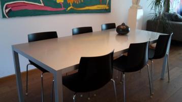 table de salle à manger design en aluminium élégant table à 