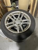 Vend jantes + pneus hiver BMW Série 1 2017, Autos : Pièces & Accessoires, Enlèvement, 17 pouces, Pneus hiver, Pneu(s)