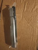 mini lampe de poche en métal vintage des années 80, Caravans en Kamperen, Zaklampen, Ophalen, Zo goed als nieuw, Batterij