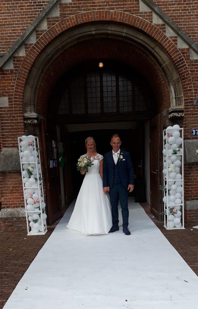 Witte loper een kwaliteit lopers, Kleding | Dames, Trouwkleding en Trouwaccessoires, Nieuw, Accessoires, Ophalen of Verzenden