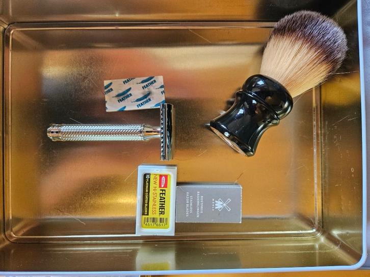 Scheeraccessoires Heren - Safety Razor R89 & Scheerkwast, Handtassen en Accessoires, Uiterlijk | Gezichtsverzorging, Zo goed als nieuw