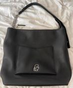 Tas van Karl Lagerfeld, Handtassen en Accessoires, Tassen | Damestassen, Ophalen of Verzenden, Zo goed als nieuw, Zwart, Schoudertasje