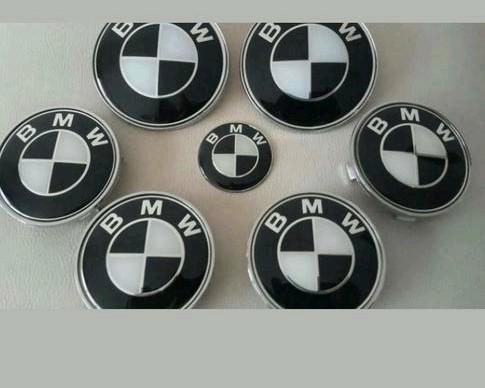 Bmw emblemen set van 7x stuks > zwart wit e60 e90 e92 e39, Auto diversen, Tuning en Styling, Verzenden