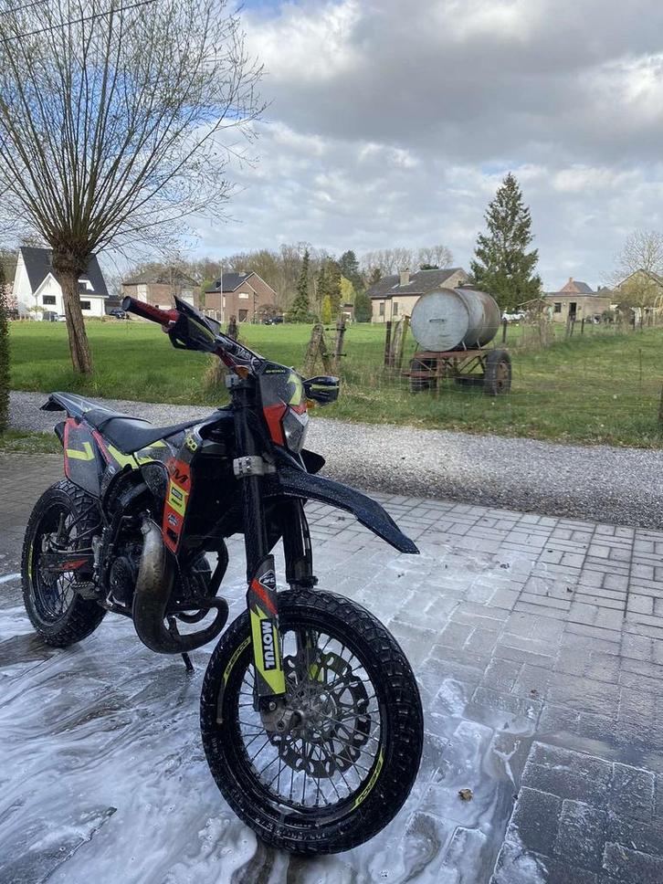 Sherco Red One SMRS 50cc, Fietsen en Brommers, Brommers | Crossbrommers, Gebruikt, Overige merken, Ophalen of Verzenden