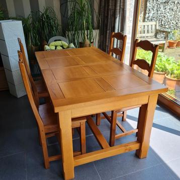 table en chêne et 12 chaises en très bon état, Enlèvement, Utilisé