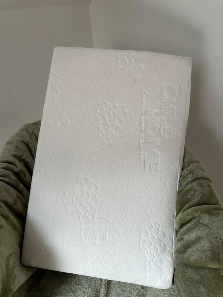 Childhome kussen hellend heavenly reflux 60x120 cm, Kinderen en Baby's, Overige Kinderen en Baby's, Zo goed als nieuw, Ophalen