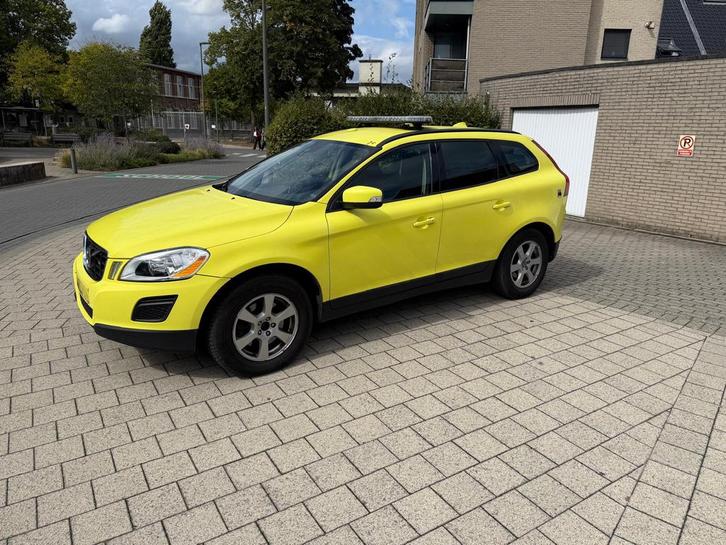 Volvo XC60 2.0d Airco AMBULANCE Automaat Parkeersensoren, Auto's, Volvo, Particulier, XC60, Airbags, Airconditioning, Alarm, Bluetooth