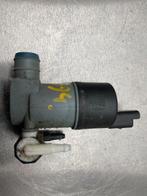 RUITENSPROEIERPOMP VOOR Nissan Qashqai (J11) (01-2013/-), Gebruikt, Nissan
