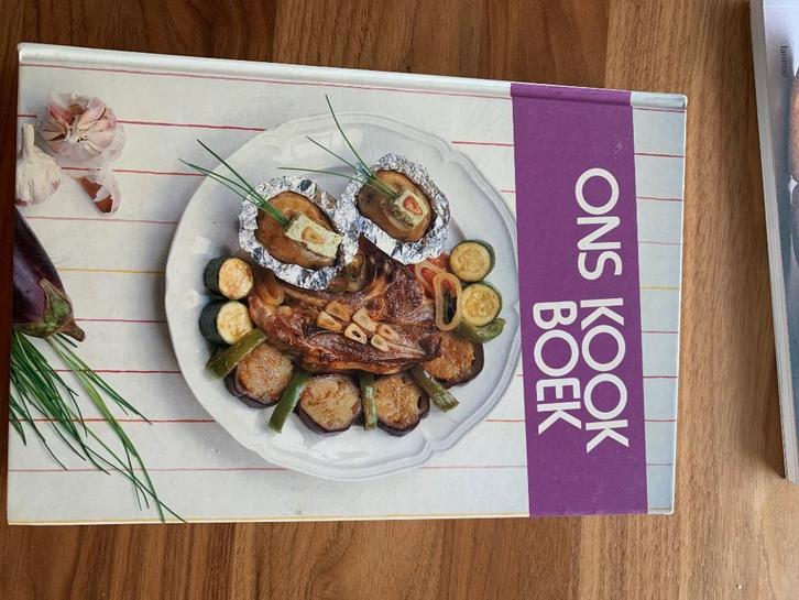 12 Nieuwe Kookboeken, Boeken, Kookboeken, Nieuw, Voorgerechten en Soepen, Hoofdgerechten, Tapas, Hapjes en Dim Sum, Taart, Gebak en Desserts