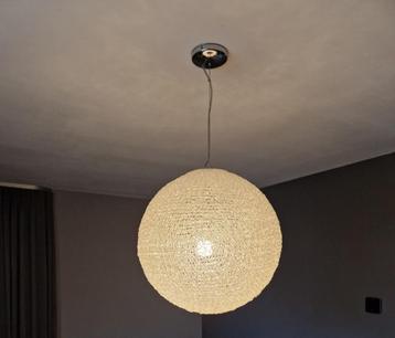 Lamp, ronde bol 50 cm doorsnee  beschikbaar voor biedingen