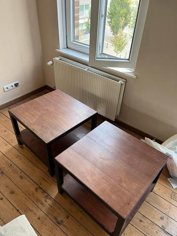 Deux tables basses industrielles en bois et métal beschikbaar voor biedingen