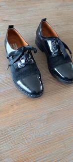 Mooie zwarte schoenen maat 39, Kleding | Dames, Ophalen of Verzenden