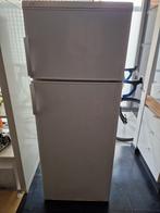 koelkast met vriesvak Te Koop, Elektronische apparatuur, Koelkasten en IJskasten, Ophalen, Gebruikt, 120 tot 140 cm, Energieklasse A of zuiniger