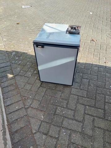 Indel B compressor koelkast frigo op 12v 24v, Enlèvement ou Envoi, Utilisé, Autres types