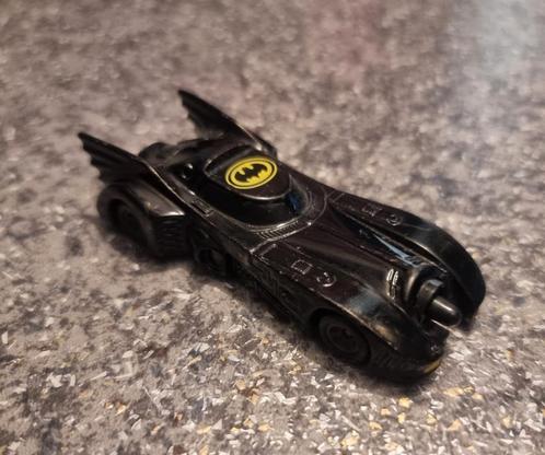 Batmobile - Batman 1989 (ERTL - Die cast), Hobby & Loisirs créatifs, Voitures miniatures | Échelles Autre, Comme neuf, Enlèvement ou Envoi