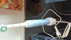 Elektrische tandenborstel oral b, Ophalen of Verzenden, Zo goed als nieuw