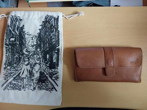 lederen etui voor bril merk Bear als nieuw, Handtassen en Accessoires, Zonnebrillen en Brillen | Dames, Zo goed als nieuw, Bril