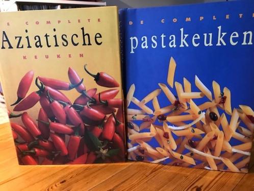 De complete pastakeuken + de complete Aziatische keuken, Boeken, Kookboeken, Zo goed als nieuw, Voorgerechten en Soepen, Hoofdgerechten