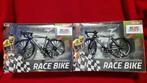 Lot 2 vélos de course miniatures Race Bike, Ophalen of Verzenden, Nieuw, Beeldje of Poppetje