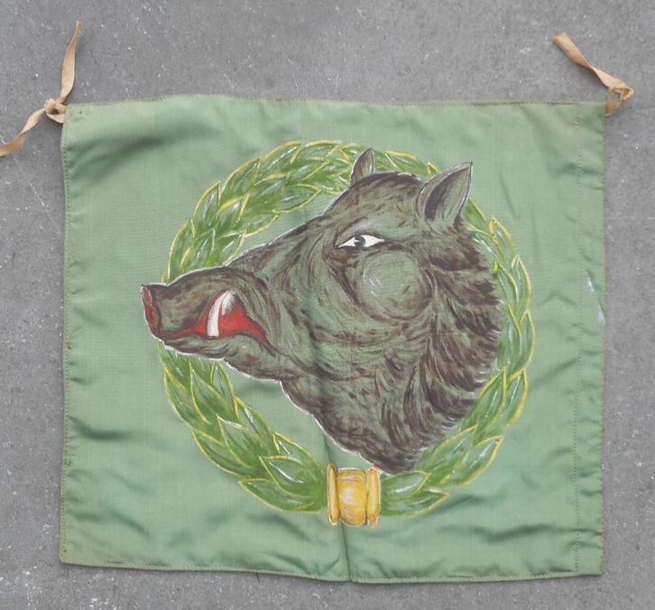 ARMEE BELGE / REGIMENT DE CHASSEURS ARDENNAIS - FANION, Verzamelen, Militaria | Algemeen, Landmacht, Vlag of Vaandel, Verzenden