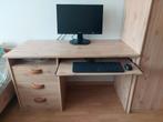Bed met matras en nachtkastje en bureel met bureelstoel, Huis en Inrichting, Slaapkamer | Bedden, Ophalen, 90 cm, Eenpersoons
