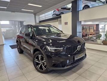 Volvo XC40 PLUS DARK B4 HYBRID BENZINE NIEUW FULL OPTION beschikbaar voor biedingen