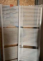 4 radiatoren voor 400 € / 4 radiateurs pour 400€, Doe-het-zelf en Bouw, Verwarming en Radiatoren, Ophalen, Zo goed als nieuw