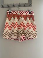 Leuk kleurrijk shortje, Kort, Ophalen of Verzenden, Zo goed als nieuw, Maat 34 (XS) of kleiner