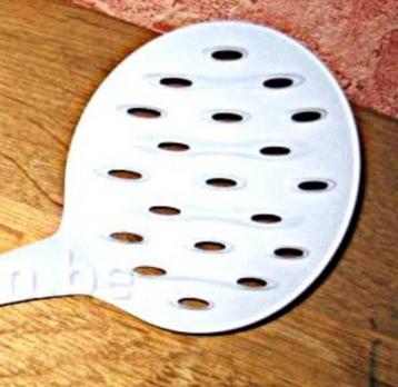 Tupperware: skimmer, super makkelijk te gebruiken beschikbaar voor biedingen